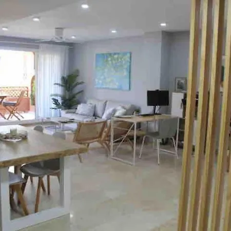 Sotogrande Paseo Del Mar - 10 Steps Away From The דירה סן רוקה